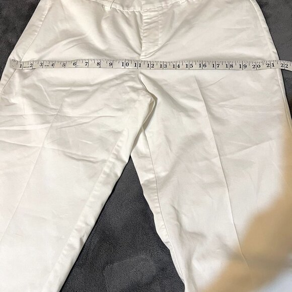 DOCKERS CAPRIS WOMENS WHITE SIZE 14(SALE) - Picture 3 of 11